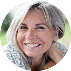 A portrait representing Mrs. M.L., a patient of Dan Nguyen Ophthalmologist, who underwent cataract eye surgery